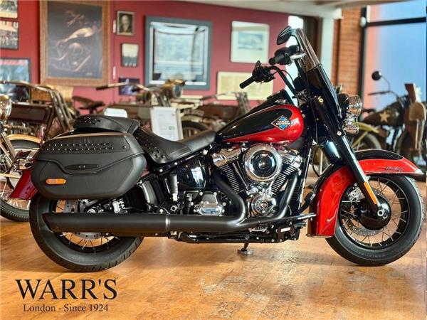 2025 HARLEY-DAVIDSON SOFTAIL FLHC HERITAGE CLASSIC