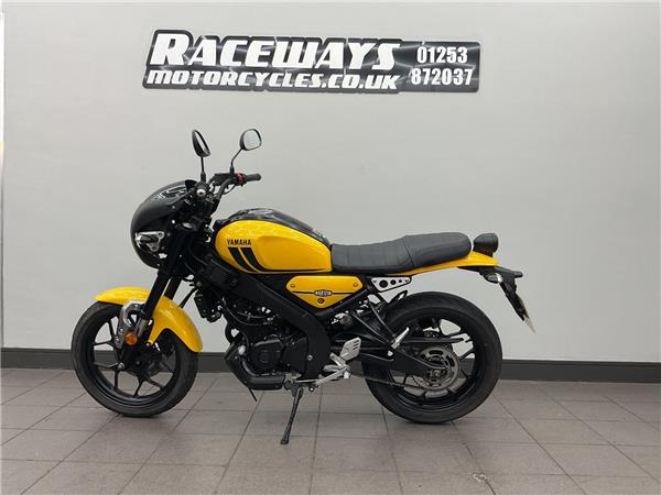 2022 YAMAHA XSR125