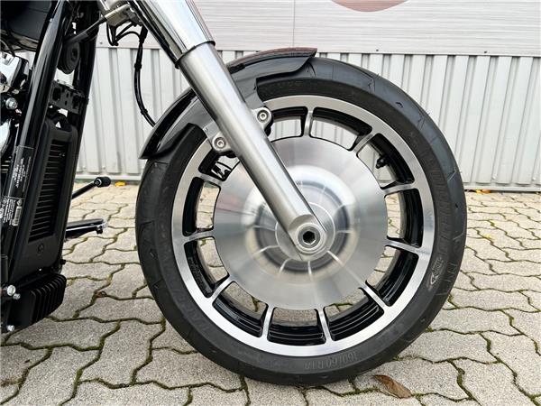 FLSTF FAT BOY 117 2025 Umbau 