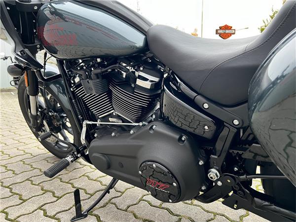 FXLRST Low Rider ST 117 2025 
