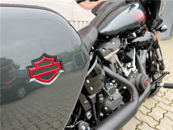 FXLRST Low Rider ST 117 2025 