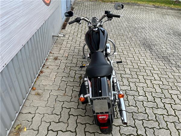 XL1200C 