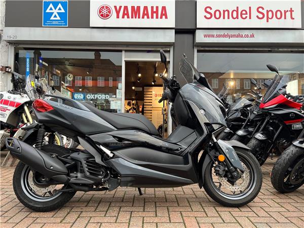  2022 Yamaha XMAX 125 Tech MAX