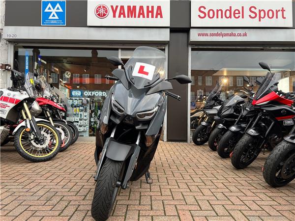YAMAHA XMAX 125 TECH MAX