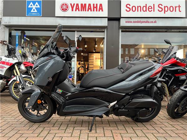 YAMAHA XMAX 125 TECH MAX