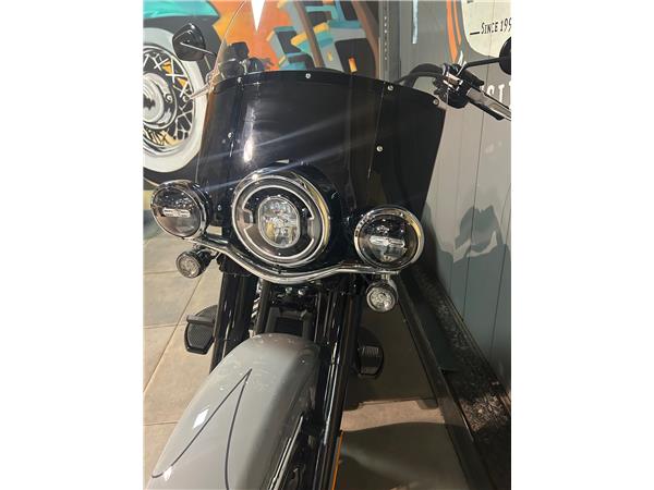 2025 HARLEY-DAVIDSON HERITAGE