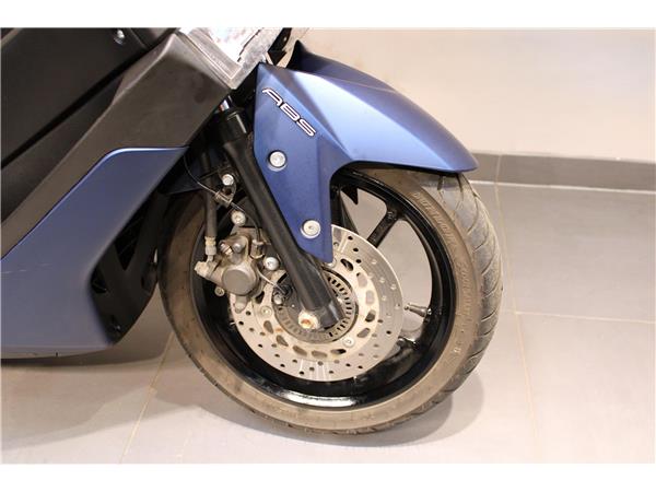 YAMAHA N-MAX 125