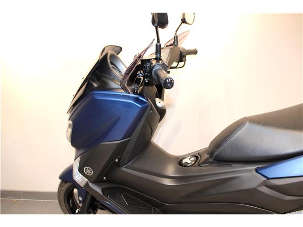 YAMAHA N-MAX 125