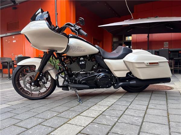 2023 Harley-Davidson Touring Road Glide ST