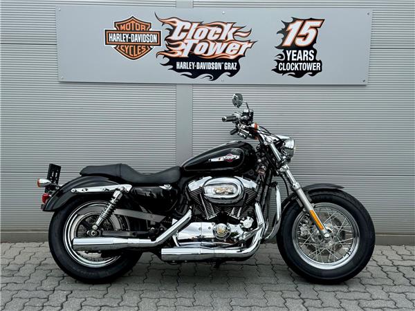 2013 Harley-Davidson Sportster XL 1200C Custom