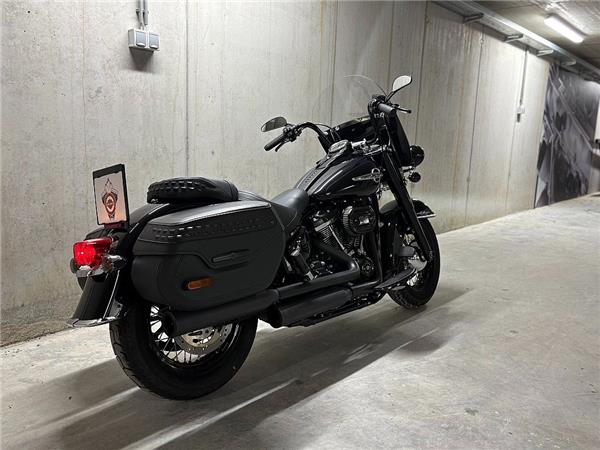 2020 Harley-Davidson Softail Heritage Classic FLSTC