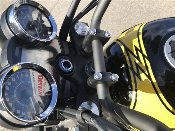 2025 Kawasaki Z650 RS