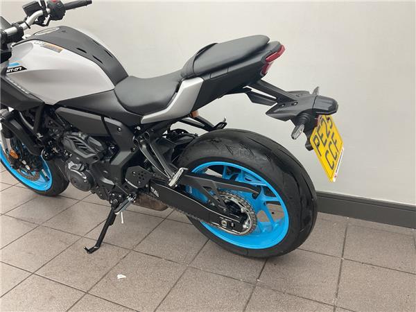 2025 YAMAHA MT-07 Y-AMT