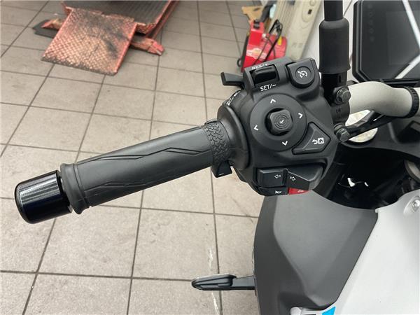 2025 YAMAHA MT-07 Y-AMT