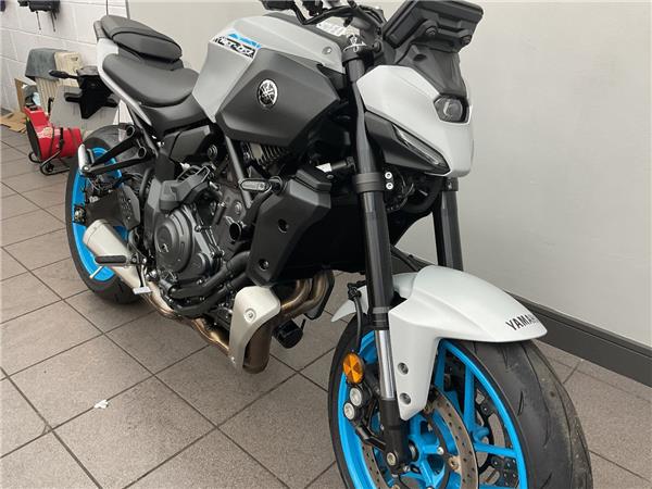 2025 YAMAHA MT-07 Y-AMT