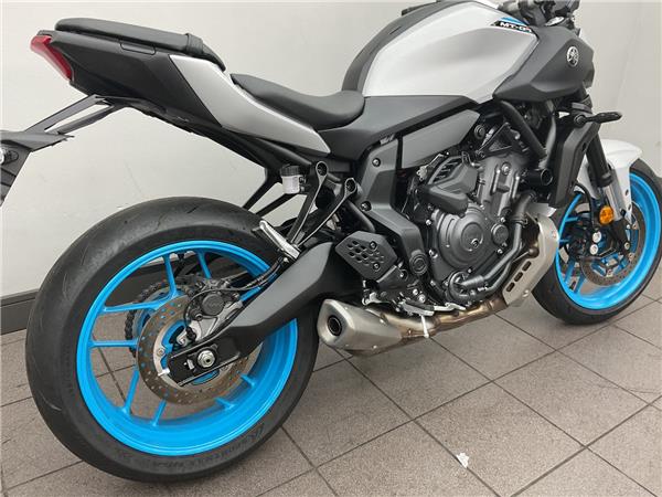 2025 YAMAHA MT-07 Y-AMT
