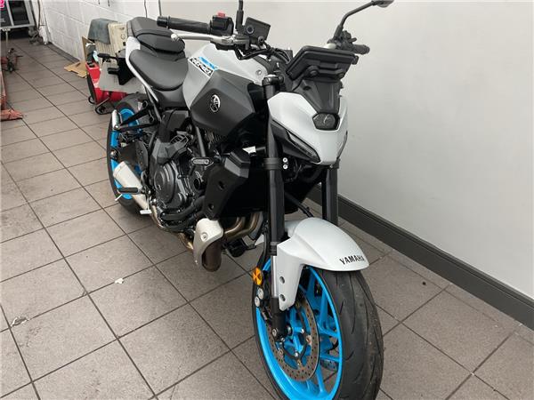 2025 YAMAHA MT-07 Y-AMT