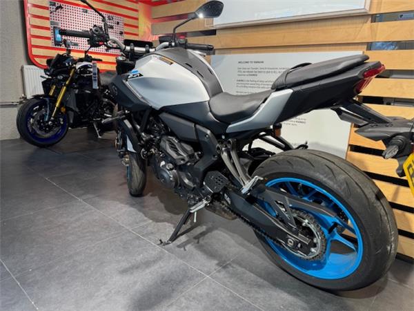New Yamaha MT-07 Y-AMT CERAMIC ICE