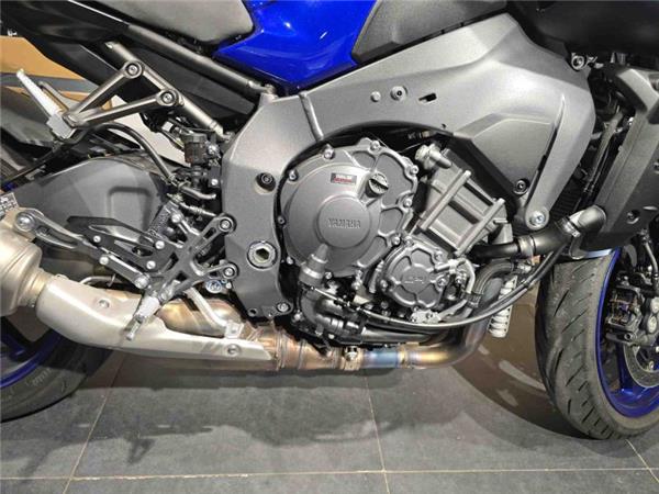 New Yamaha MT-10 Blue