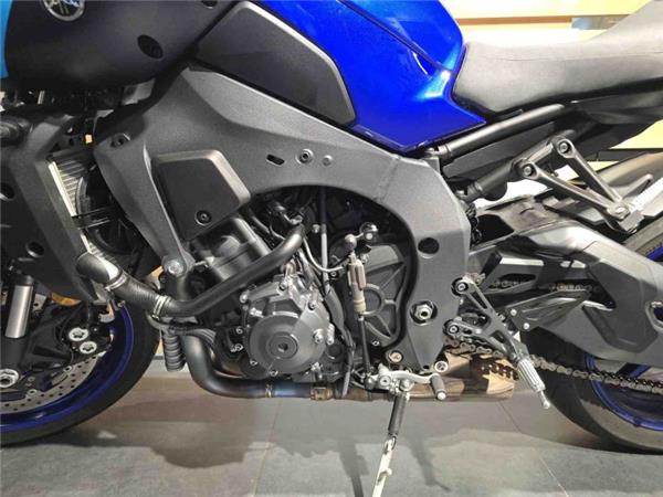 New Yamaha MT-10 Blue