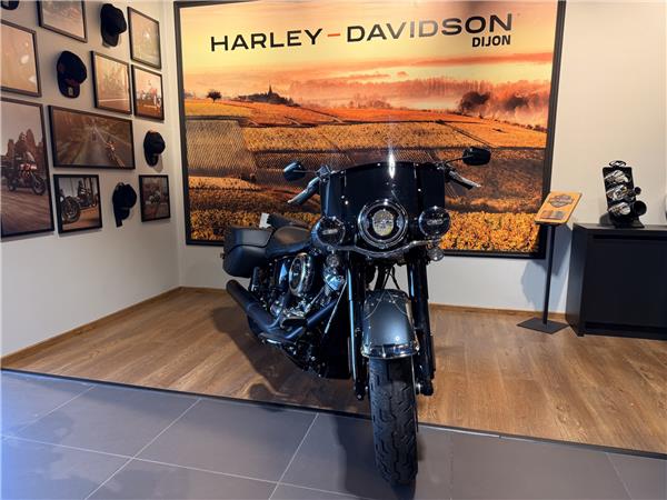 2025 HARLEY-DAVIDSON HERITAGE