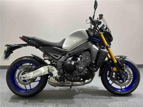 2024 Yamaha MT09 SP Silver