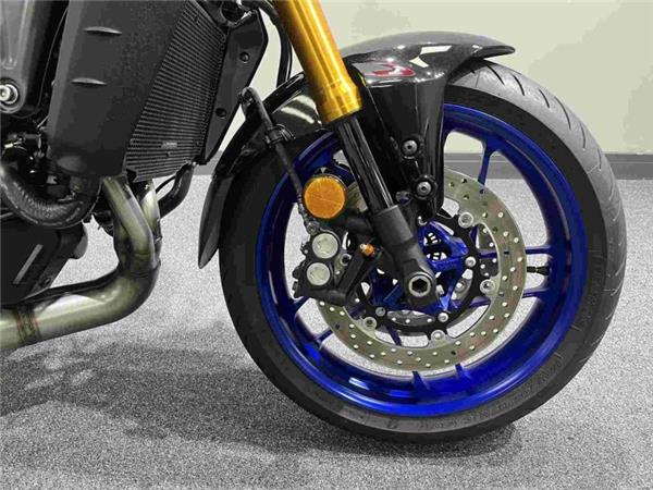 2024 Yamaha MT09 SP Silver