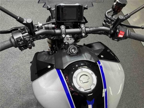 2024 Yamaha MT09 SP Silver