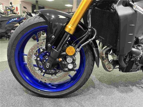 2024 Yamaha MT09 SP Silver