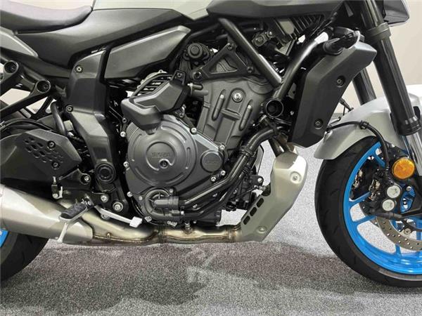 2025 Yamaha MT07 Y-AMT MLNM CERAMIC I