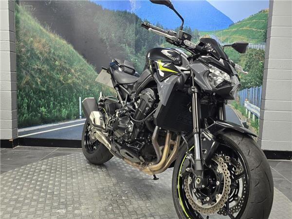 2025 Kawasaki Z900