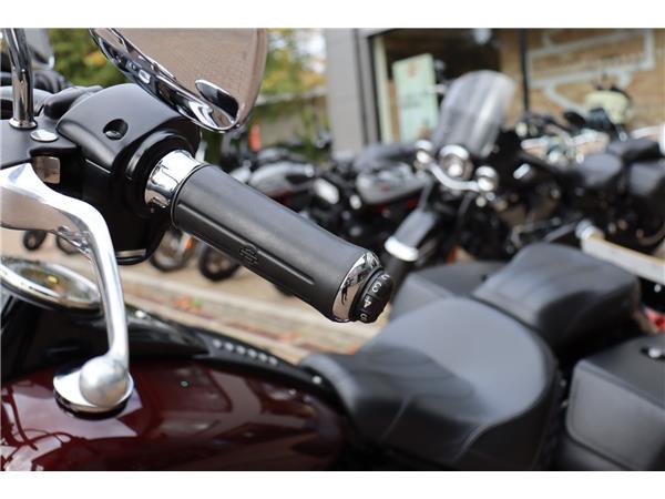 2018 HARLEY-DAVIDSON SOFTAIL FLHCS HERITAGE CLASSIC 114