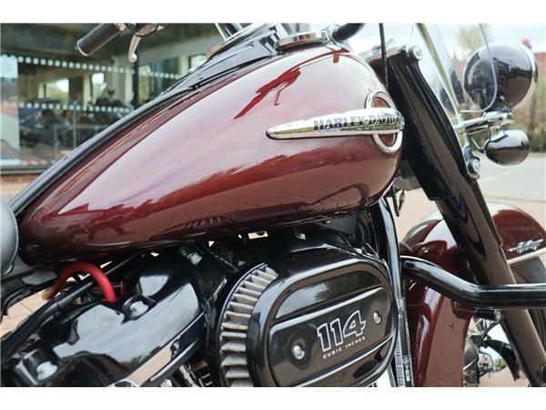 2018 HARLEY-DAVIDSON SOFTAIL FLHCS HERITAGE CLASSIC 114