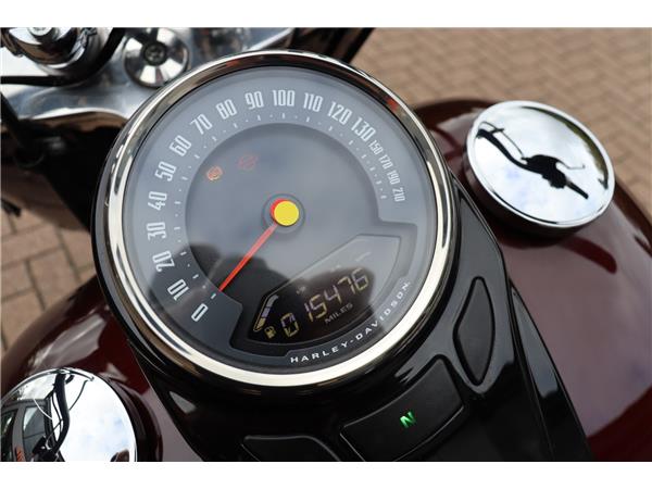 2018 HARLEY-DAVIDSON SOFTAIL FLHCS HERITAGE CLASSIC 114