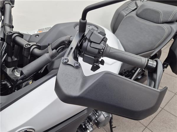 2025 YAMAHA TRACER 9 GT Y-AMT