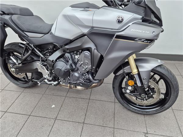 2025 YAMAHA TRACER 9 GT Y-AMT
