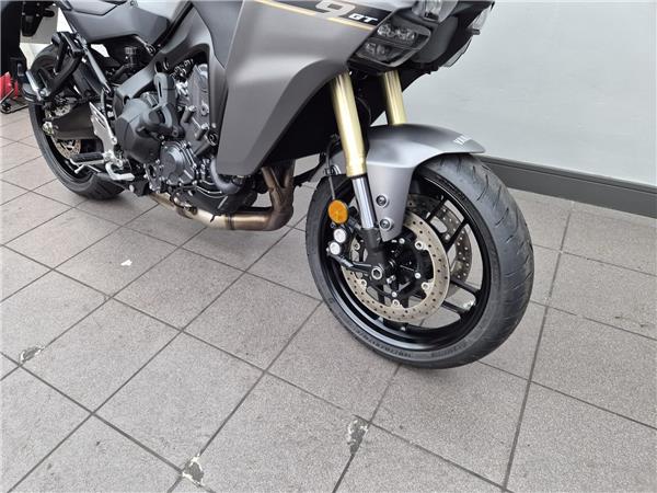 2025 YAMAHA TRACER 9 GT Y-AMT