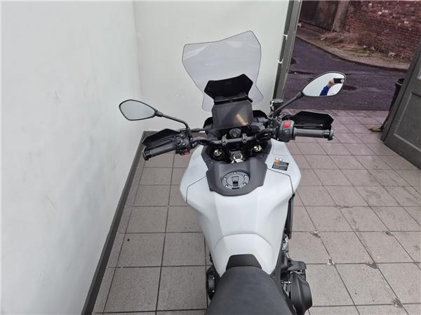 2025 YAMAHA TRACER 9 GT Y-AMT