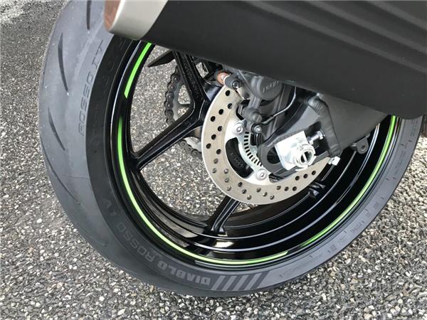 2025 KAWASAKI ZX636