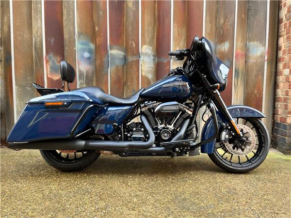 2018 Harley-Davidson Touring