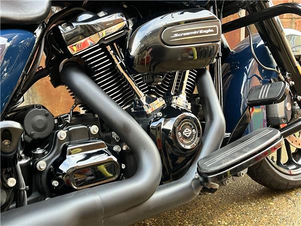 2018 Harley-Davidson Touring