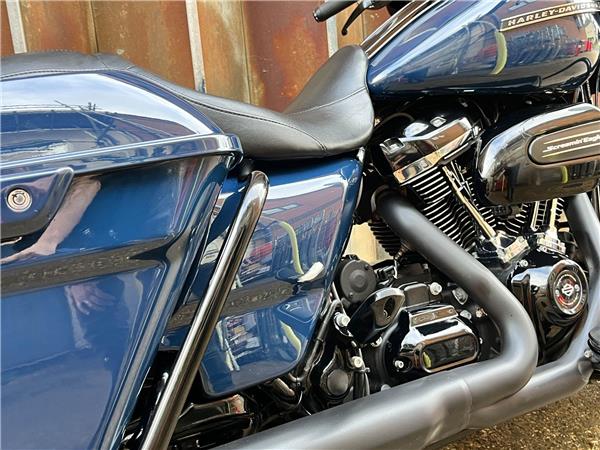 2018 Harley-Davidson Touring