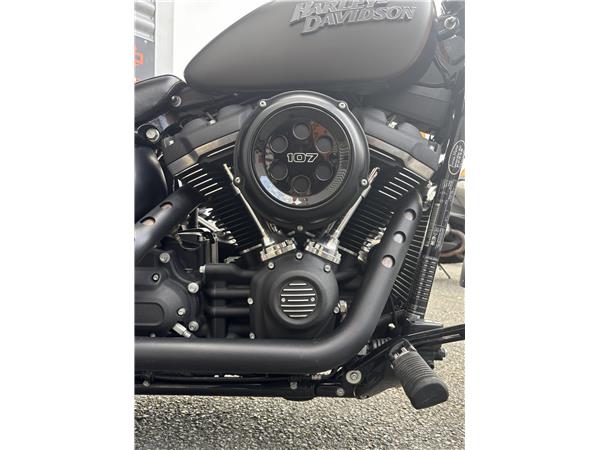 2018 HARLEY-DAVIDSON STREET BOB