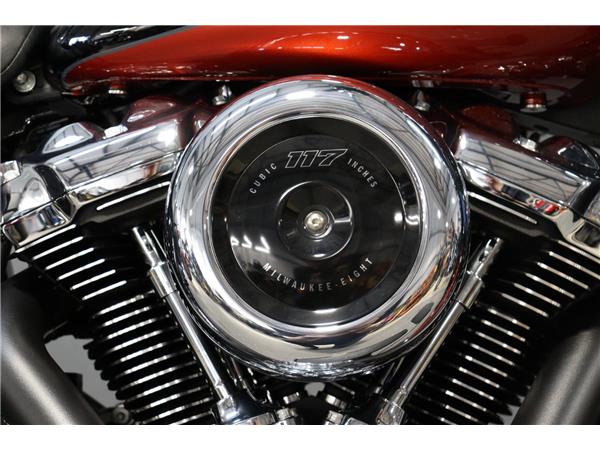 2025 HARLEY-DAVIDSON SOFTAIL FLHC HERITAGE CLASSIC