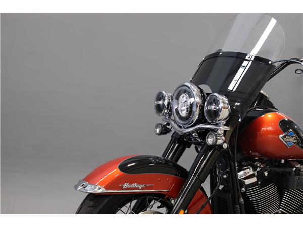 2025 HARLEY-DAVIDSON SOFTAIL FLHC HERITAGE CLASSIC