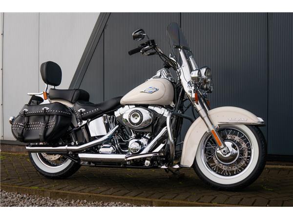2015 Harley-Davidson Heritage Softail Classic