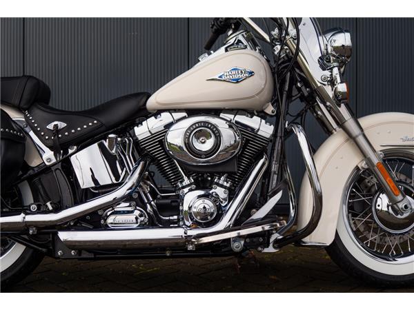 2015 Harley-Davidson Heritage Softail Classic