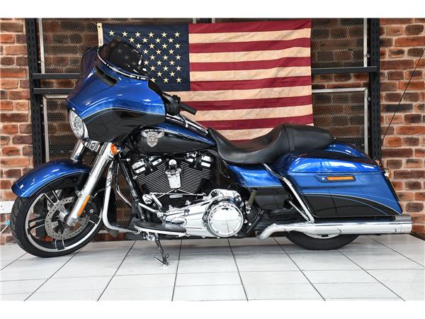 2017 HARLEY-DAVIDSON TOURING FLHX STREET GLIDE