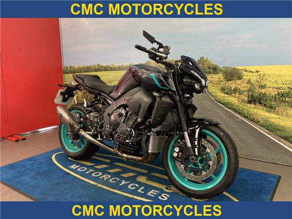  Yamaha MT-10 MT-10