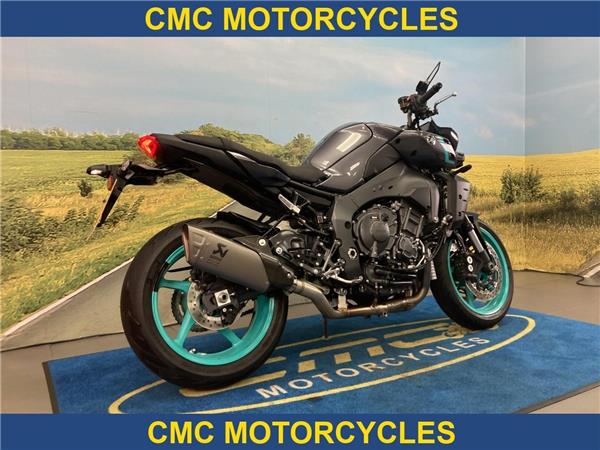  Yamaha MT-10 MT-10